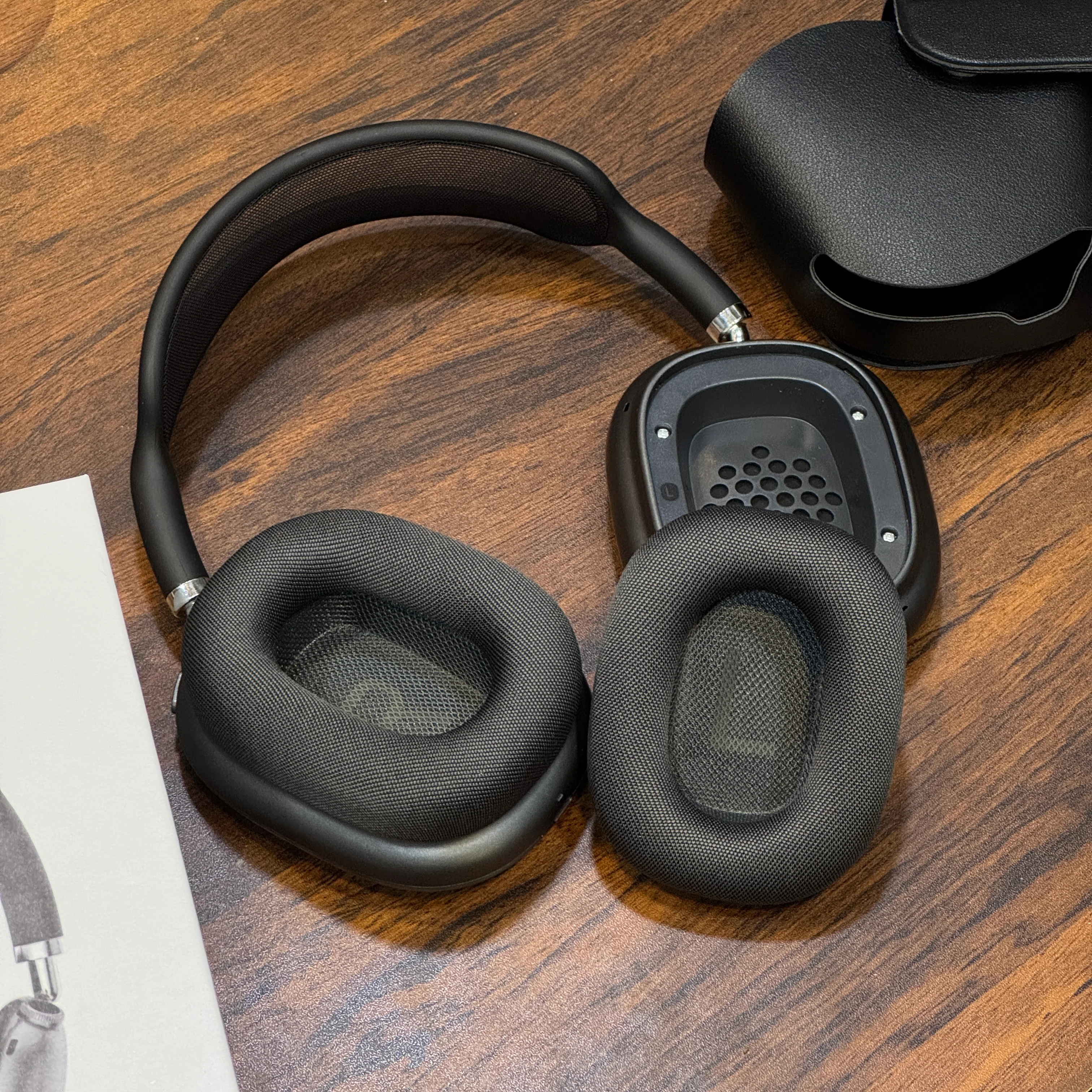 Airpods Max wireless headphone Premium Quality (Limited Stock) - Image 10