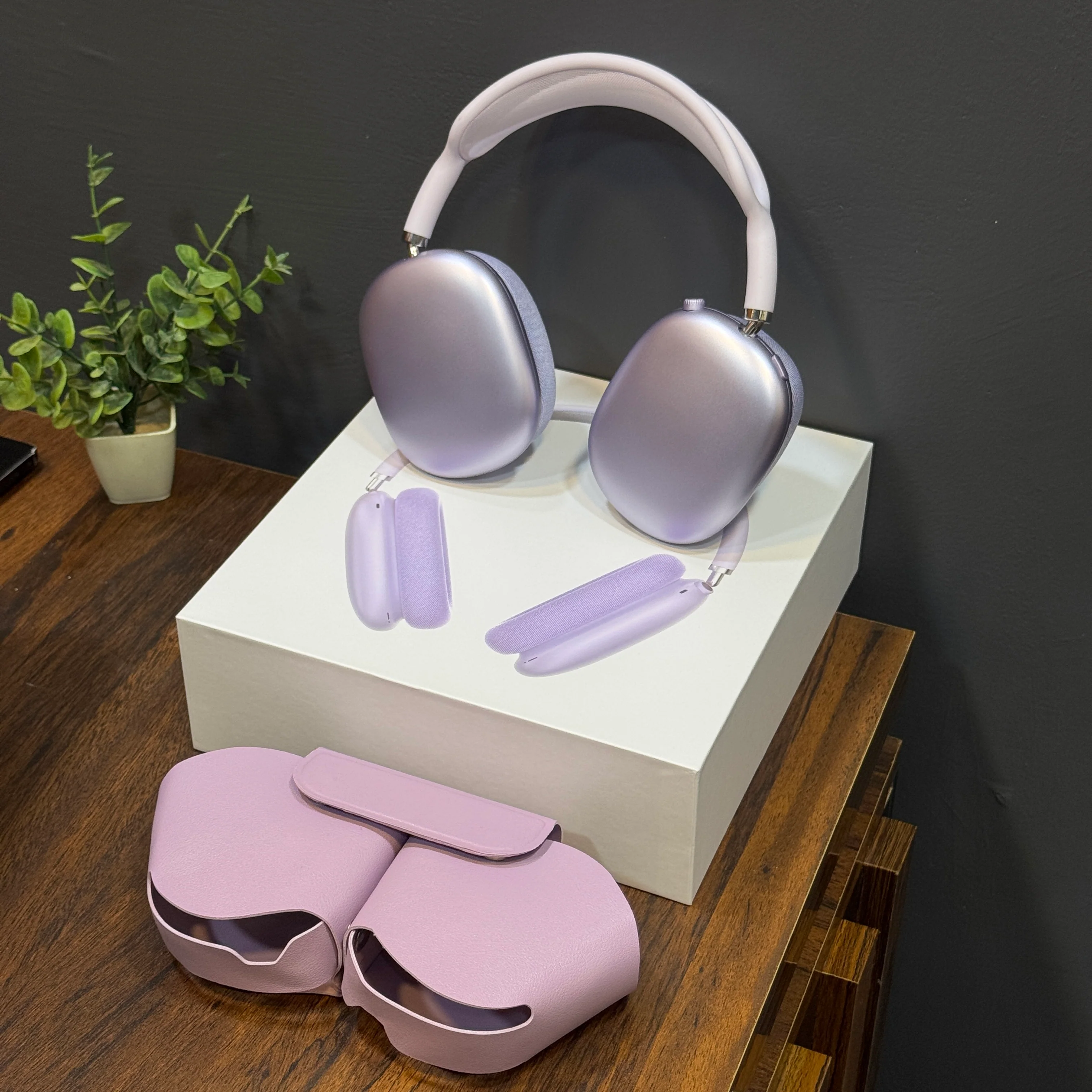 Airpods Max wireless headphone Premium Quality (Limited Stock) - Image 13