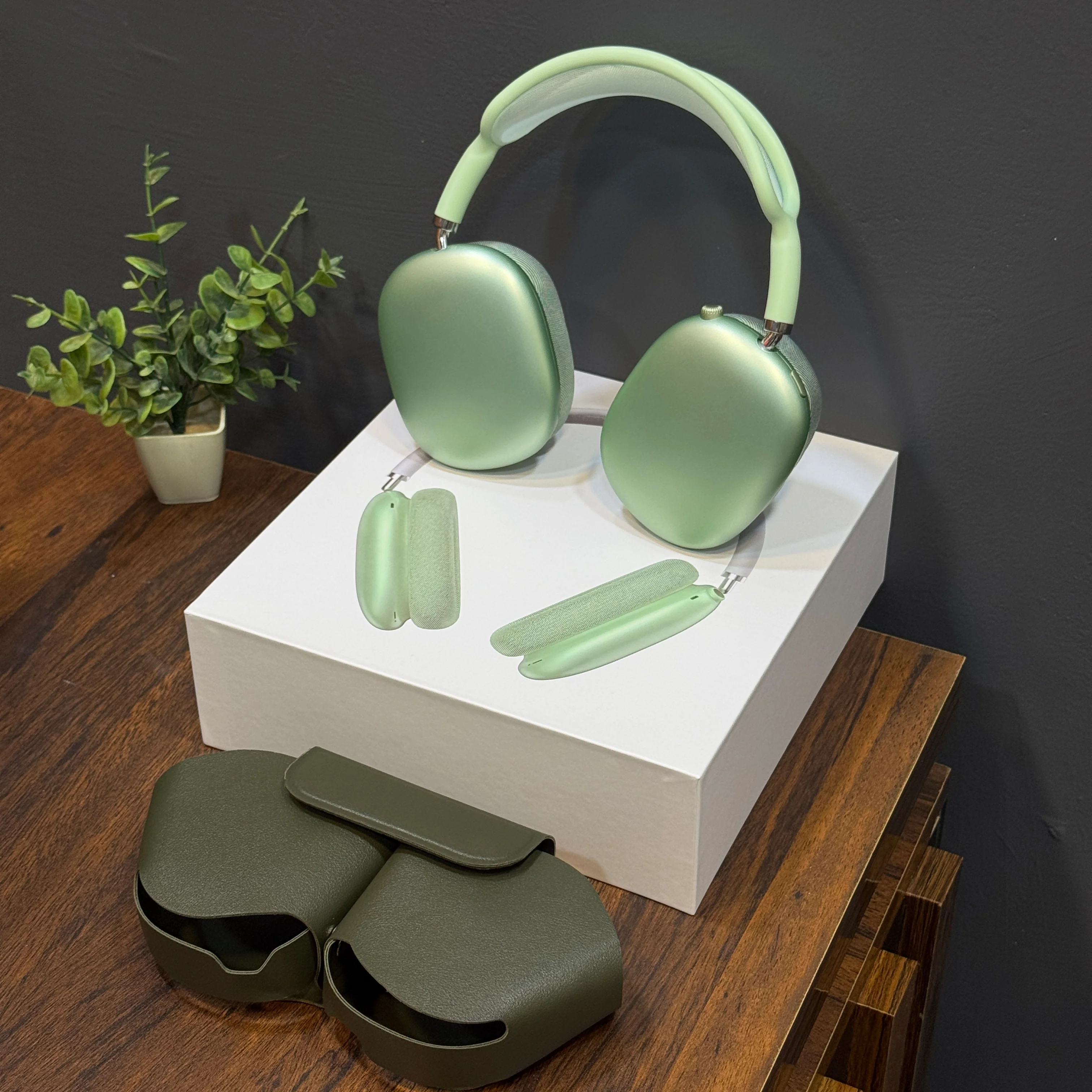 Airpods Max wireless headphone Premium Quality (Limited Stock) - Image 24