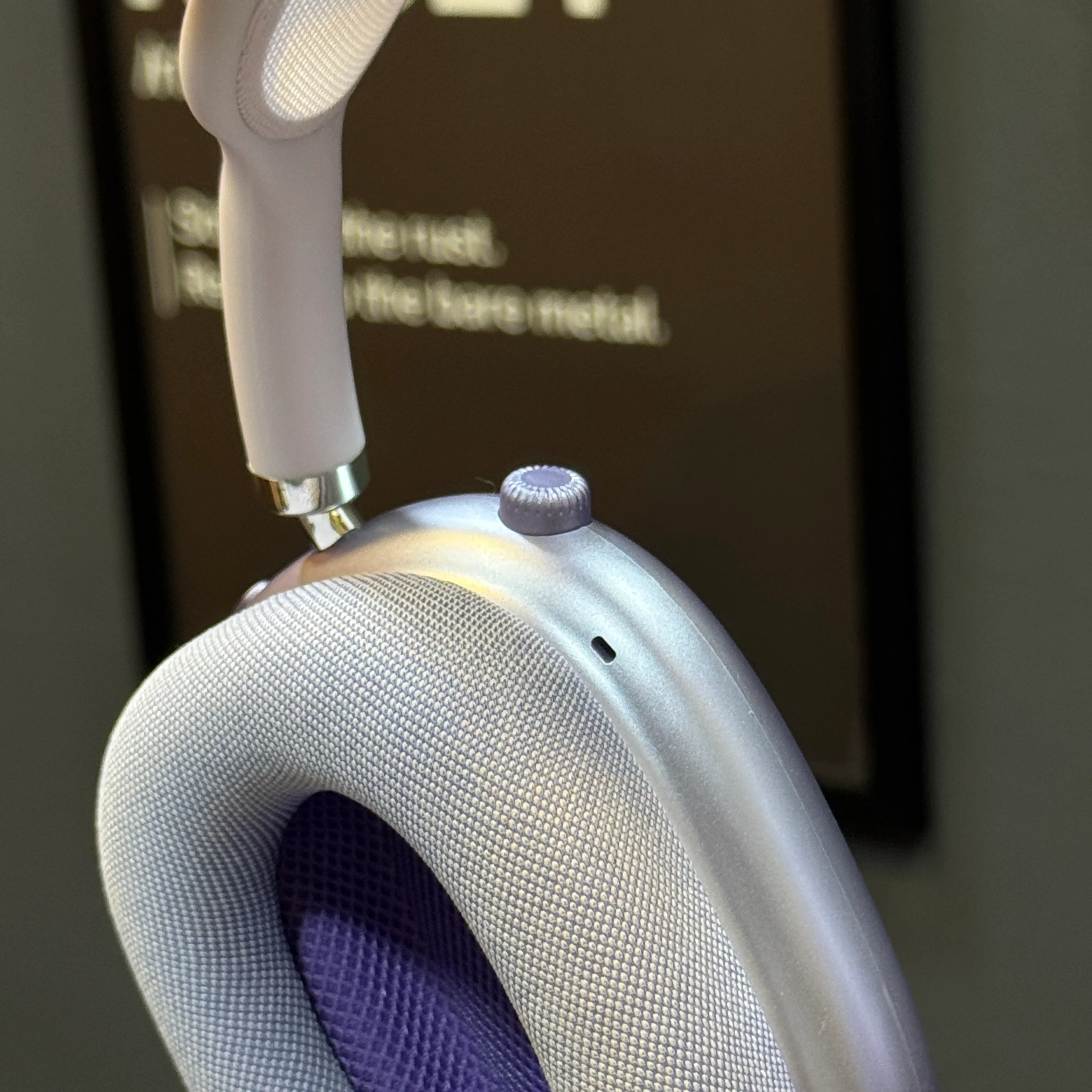 Airpods Max wireless headphone Premium Quality (Limited Stock) - Image 28