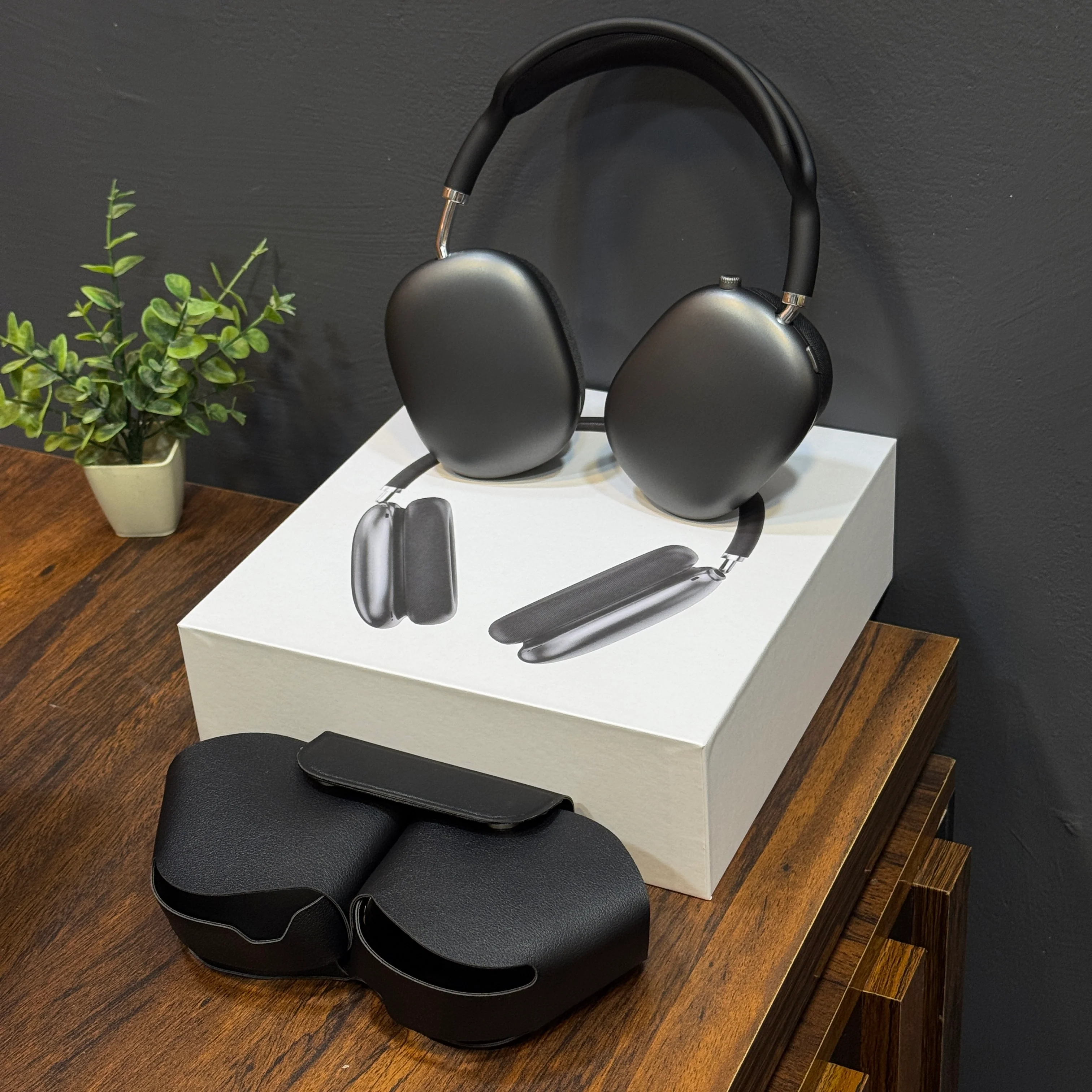 Airpods Max wireless headphone Premium Quality (Limited Stock) - Image 8