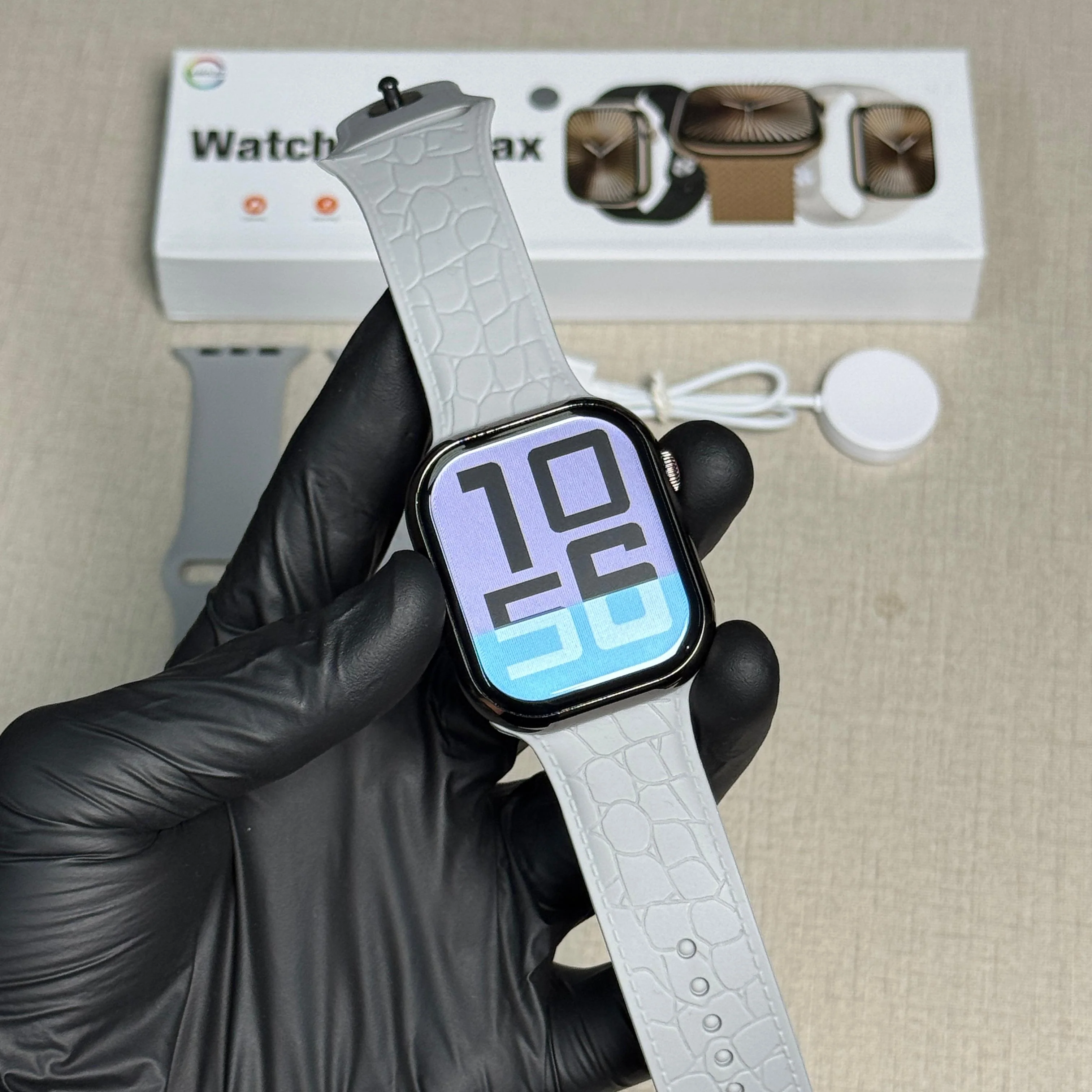 Watch 10 Max - Series 10 Latest Edition (Plus 2 Free Straps) - Image 4