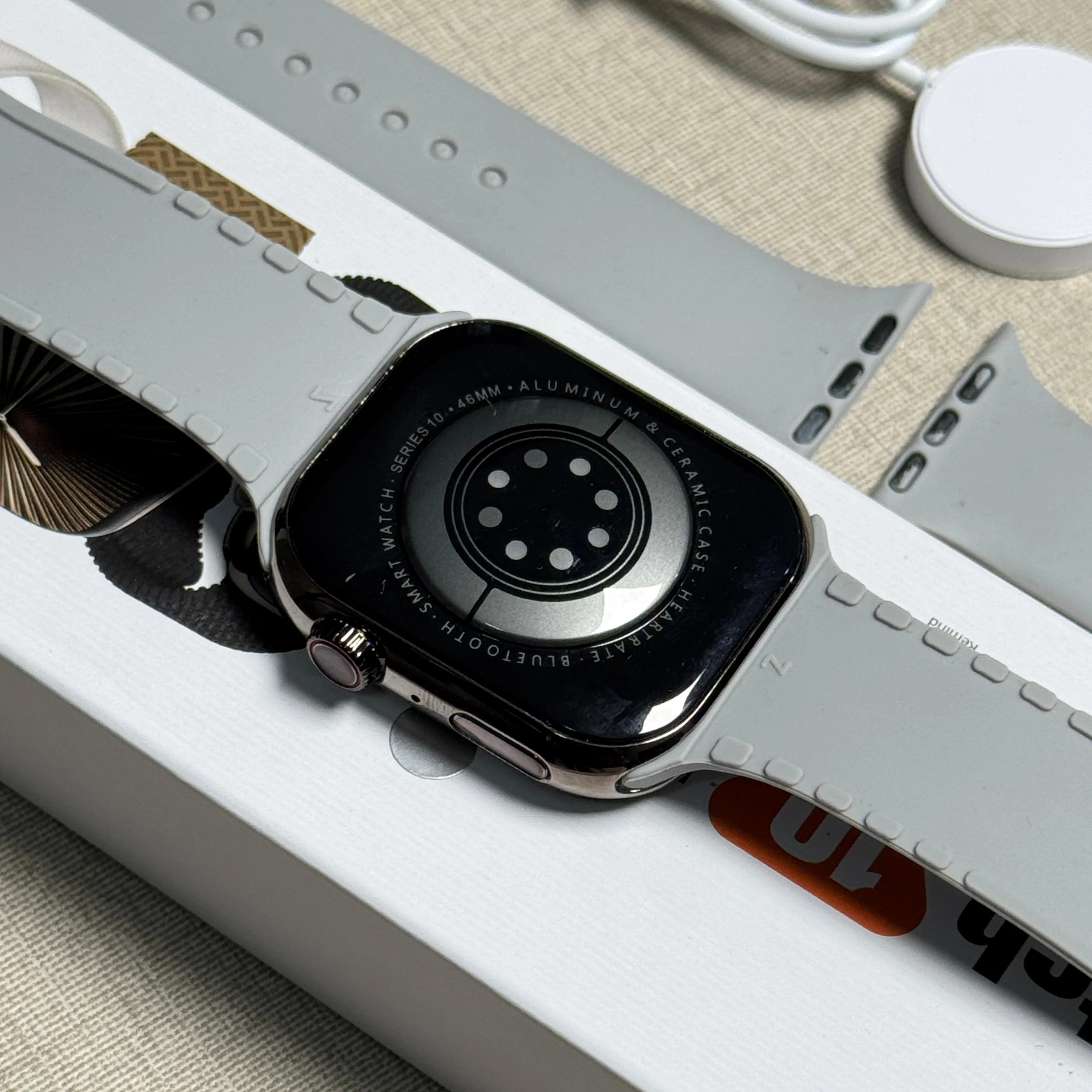 Watch 10 Max - Series 10 Latest Edition (Plus 2 Free Straps) - Image 7